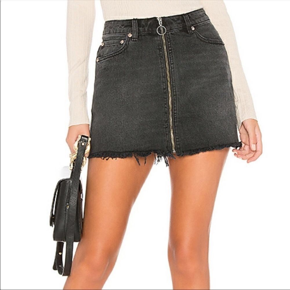 FREE PEOPLE | WE THE FREE Zip Front Denim Jean Mini Skirt Black Gray Women’s 28 - Picture 2 of 10